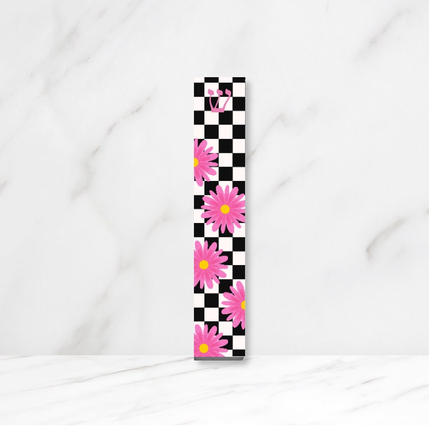 Mezuzah - Daisy Checkerboard Mezuzah - With or without name - Acrylic Rose Mezuzah - Floral Judaica Gift - New Baby Gift - New home gift